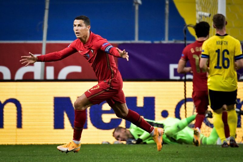 Bồ Đào Nha vs Thụy Điển (1h45 15/10): Không CR7, không sao!