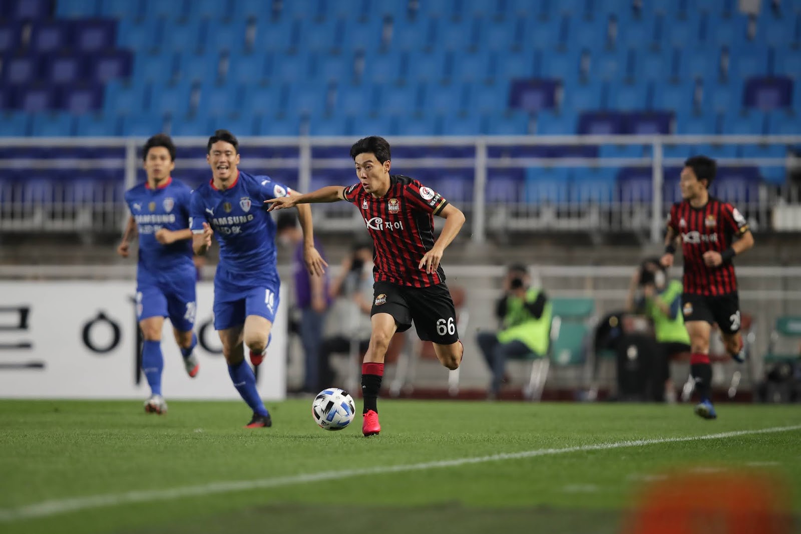 Busan IPark vs Suwon Bluewings, 12h ngày 18/10: Trụ hạng thành công