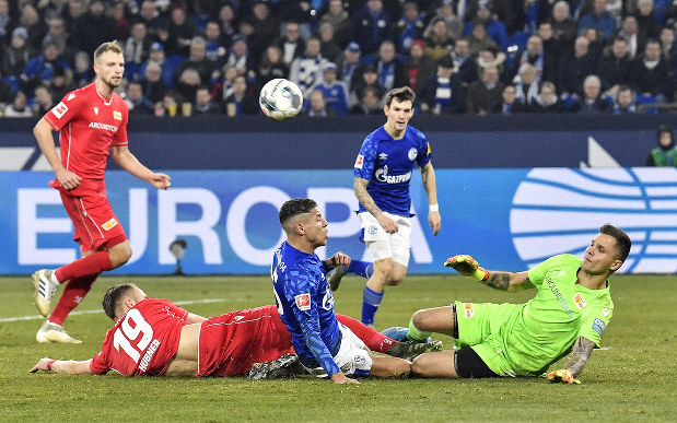 Schalke vs Union Berlin (23h 18/10): Hoàng đế không ngai Schalke vs Union Berlin (23h 18/10): Hoàng đế không ngai