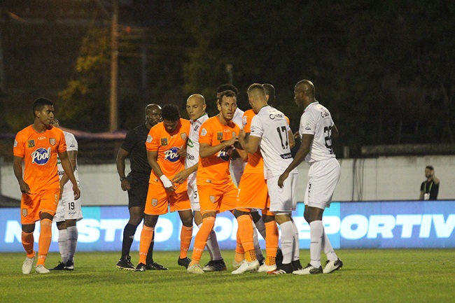 Envigado vs Caldas, 8h00 ngày 22/10: Khách giành ưu thế