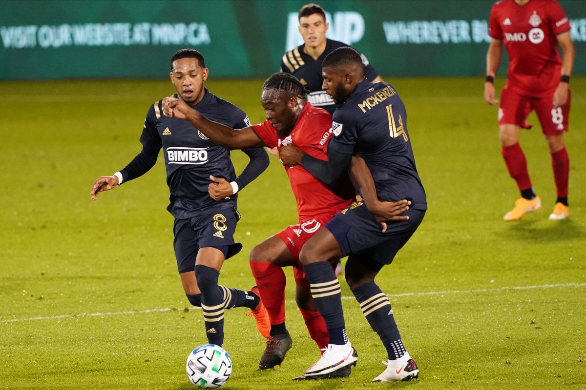 Philadelphia vs Toronto, 6h37 ngày 25/10: Điểm tựa Subaru Park