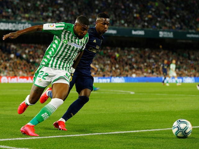 Real Betis vs Elche (20h 1/11): Giải mã tân binh Real Betis vs Elche (20h 1/11): Giải mã tân binh