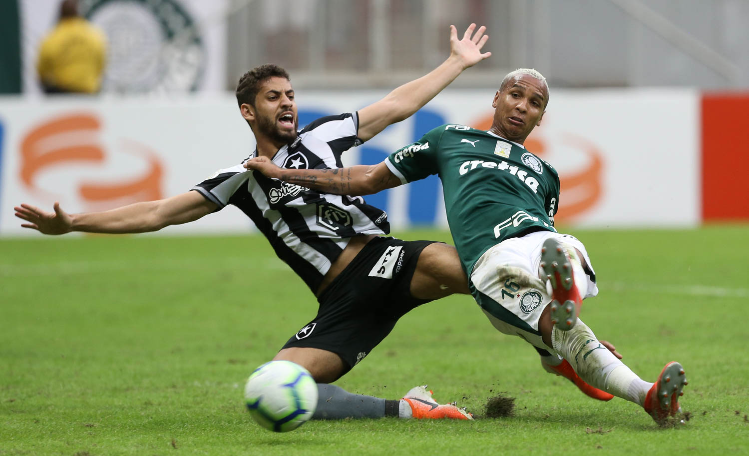 Botafogo vs Palmeiras, 7h30 ngày 8/10: Bám đuổi ngôi đầu Botafogo vs Palmeiras, 7h30 ngày 8/10: Bám đuổi ngôi đầu