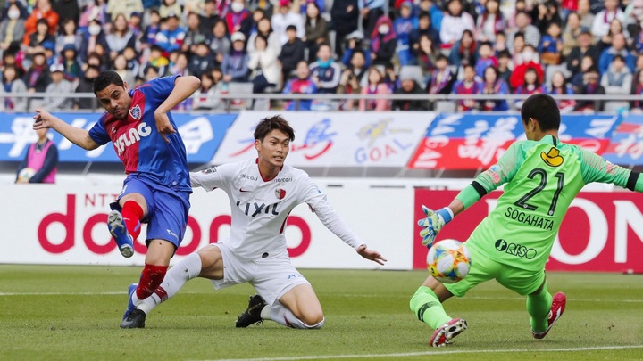 Yokohama F Marinos vs Oita Trinita, 16h ngày 10/10: Chủ nhà buông xuôi