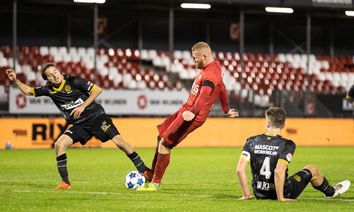 Den Bosch vs Almere City, 1h ngày 16/10: Tạm chiếm ngôi đầu