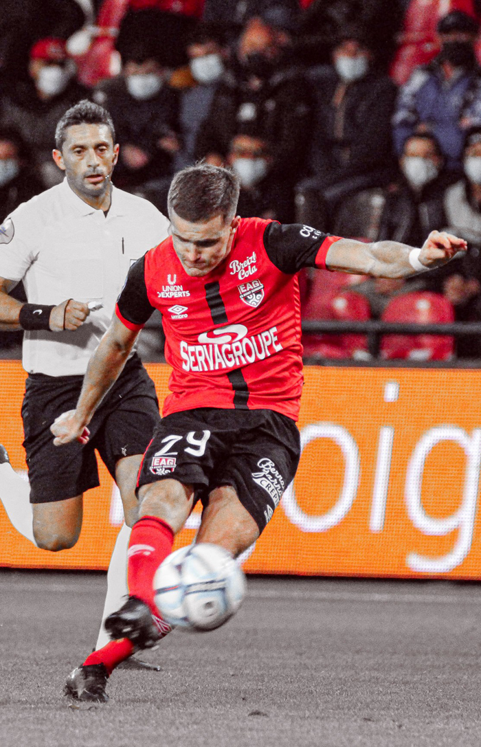 Guingamp vs Auxerre, 1h45 ngày 20/10: Hoán đổi vị trí Guingamp vs Auxerre, 1h45 ngày 20/10: Hoán đổi vị trí