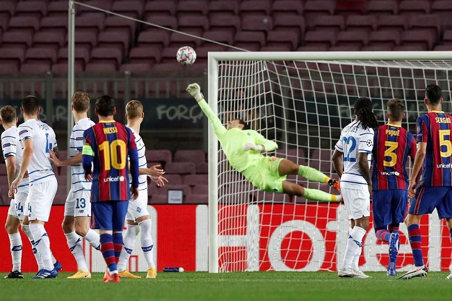 Dynamo Kyiv vs Barcelona, 3h00 ngày 25/11: Mục tiêu khác nhau