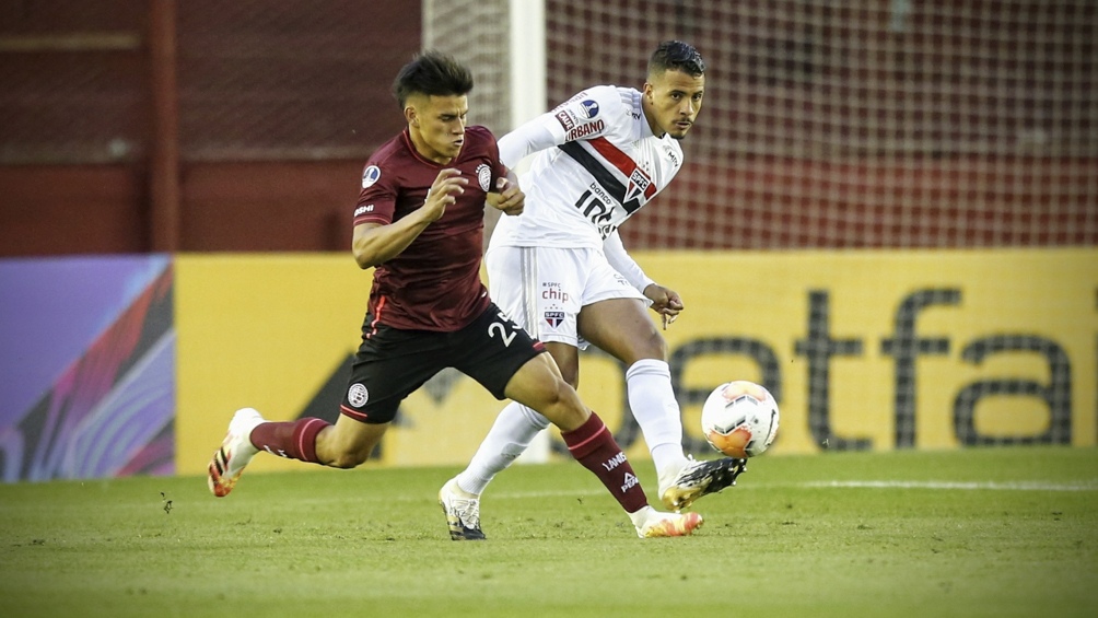 Bolivar vs Lanus, 5h15 ngày 26/11: Nỗi sợ xa nhà