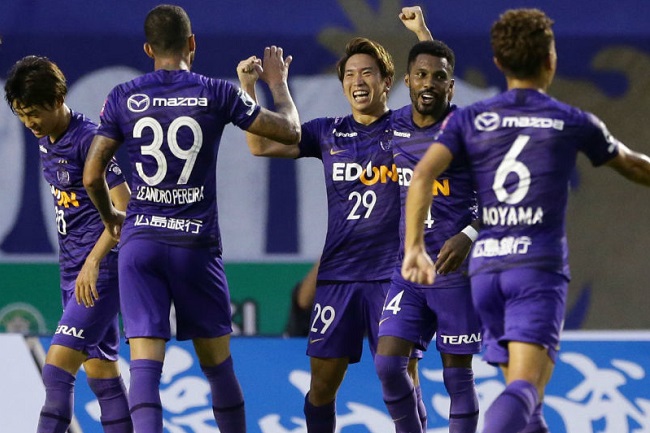 Shonan Bellmare vs Sanfrecce Hiroshima, 17h30 ngày 25/11: Ngáng đường