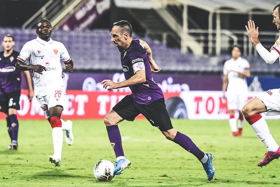 Udinese vs Fiorentina, 23h30 ngày 25/11: Sắc tím hồi sinh Udinese vs Fiorentina, 23h30 ngày 25/11: Sắc tím hồi sinh