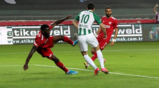 Konyaspor vs Manisa, 23h ng&agrave;y 26/11 : Kh&aacute;c biệt đẳng cấp