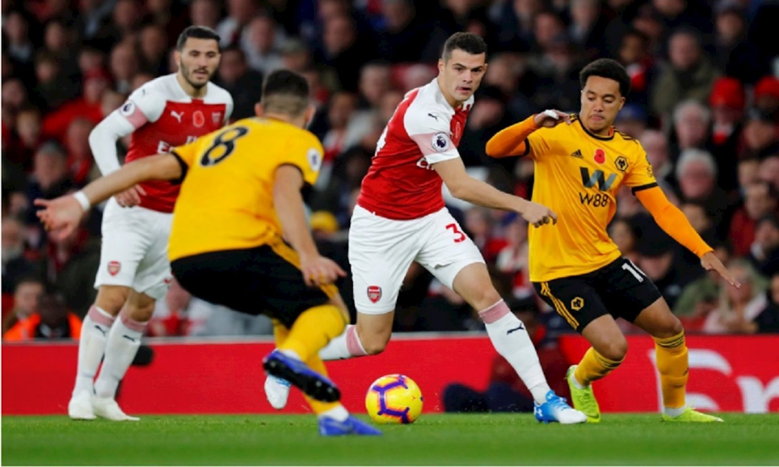 Arsenal vs Wolves (2h15 30/11): Công cùn