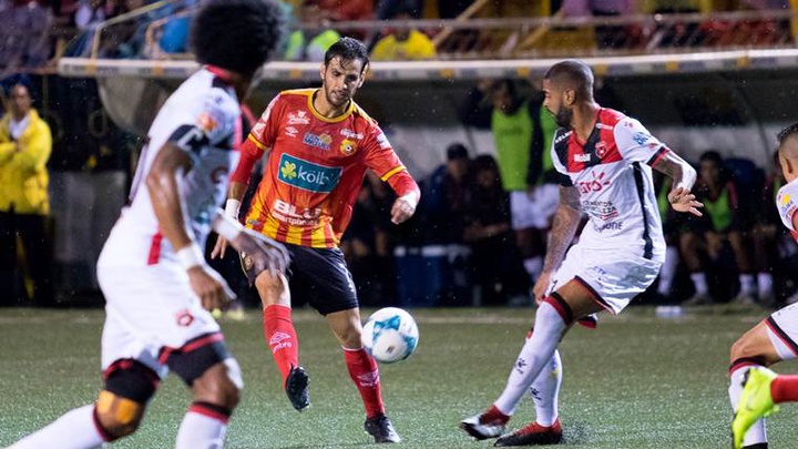 Alajuelense vs Cartagines, 9h ngày 8/11: Ngôi đầu lung lay