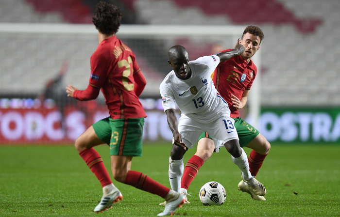 Pháp vs Thụy Điển (2h45 18/11): Không buông xuôi