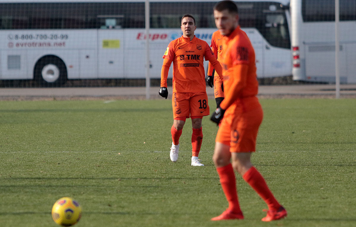 Ural vs Sochi, 16h ngày 29/11: Điểm tựa Ekaterinburg Arena