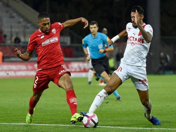 Nimes vs Dijon (1h 24/12): Cơ hội cho đội bét bảng Nimes vs Dijon (1h 24/12): Cơ hội cho đội bét bảng