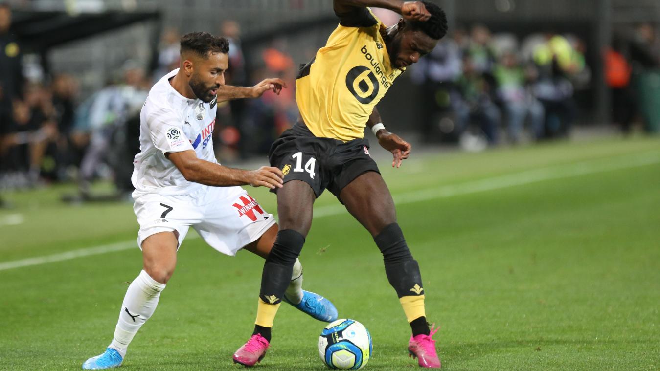 Lens vs Brest (1h 24/12): Bất phân thắng bại