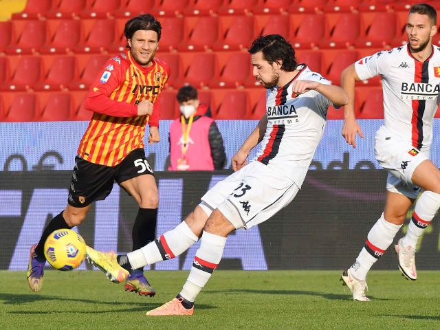 Spezia vs Genoa (2h45 24/12): Tránh xa đèn đỏ