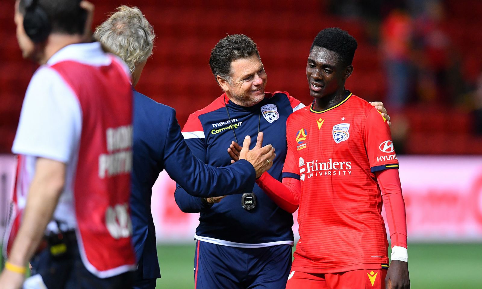 Western United vs Adelaide, 15h05 ngày 28/12: Khởi đầu thuận lợi