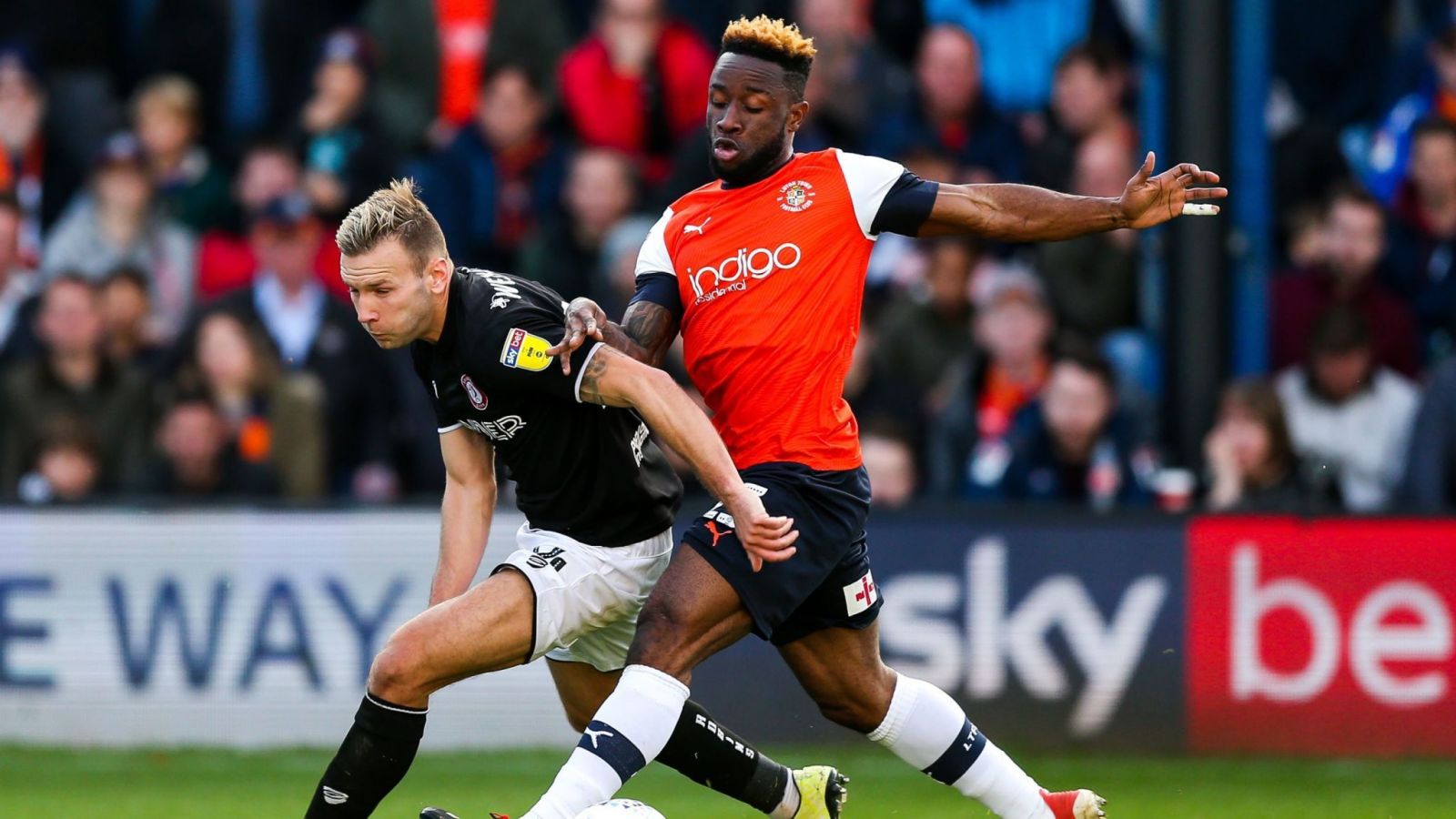 Luton Town vs Bristol, 2h45 ngày 30/12: Khó cho cả hai