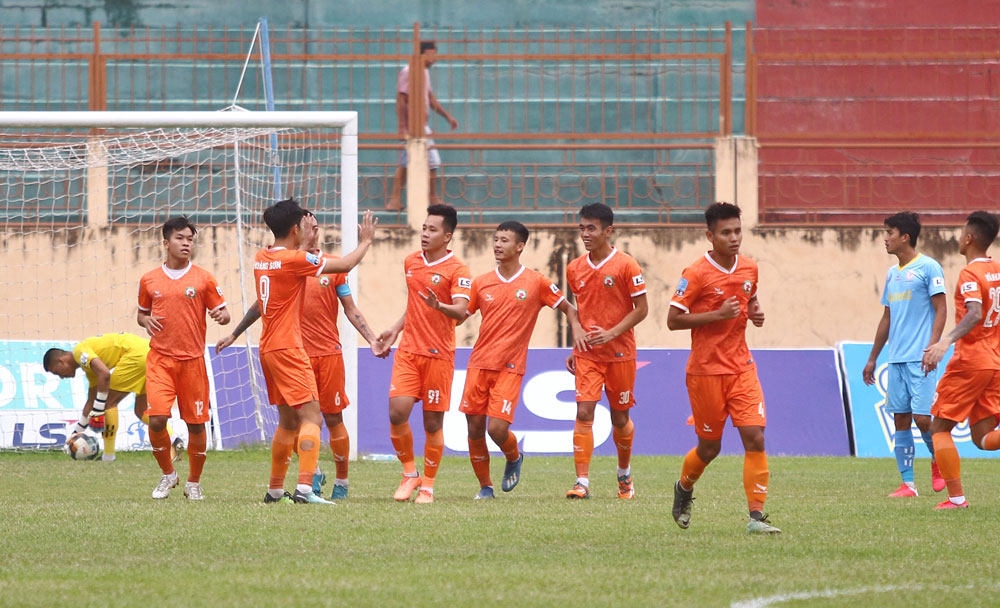 Sài Gòn vs Bình Định, 17h ngày 2/1: Tân binh vô địch
