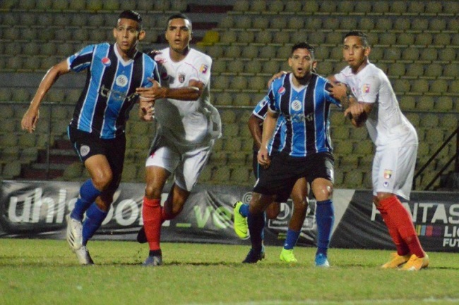 Mineros Guayana vs Puerto Cabello, 7h00 ngày 8/12: Lọt vào Top 4 Mineros Guayana vs Puerto Cabello, 7h00 ngày 8/12: Lọt vào Top 4