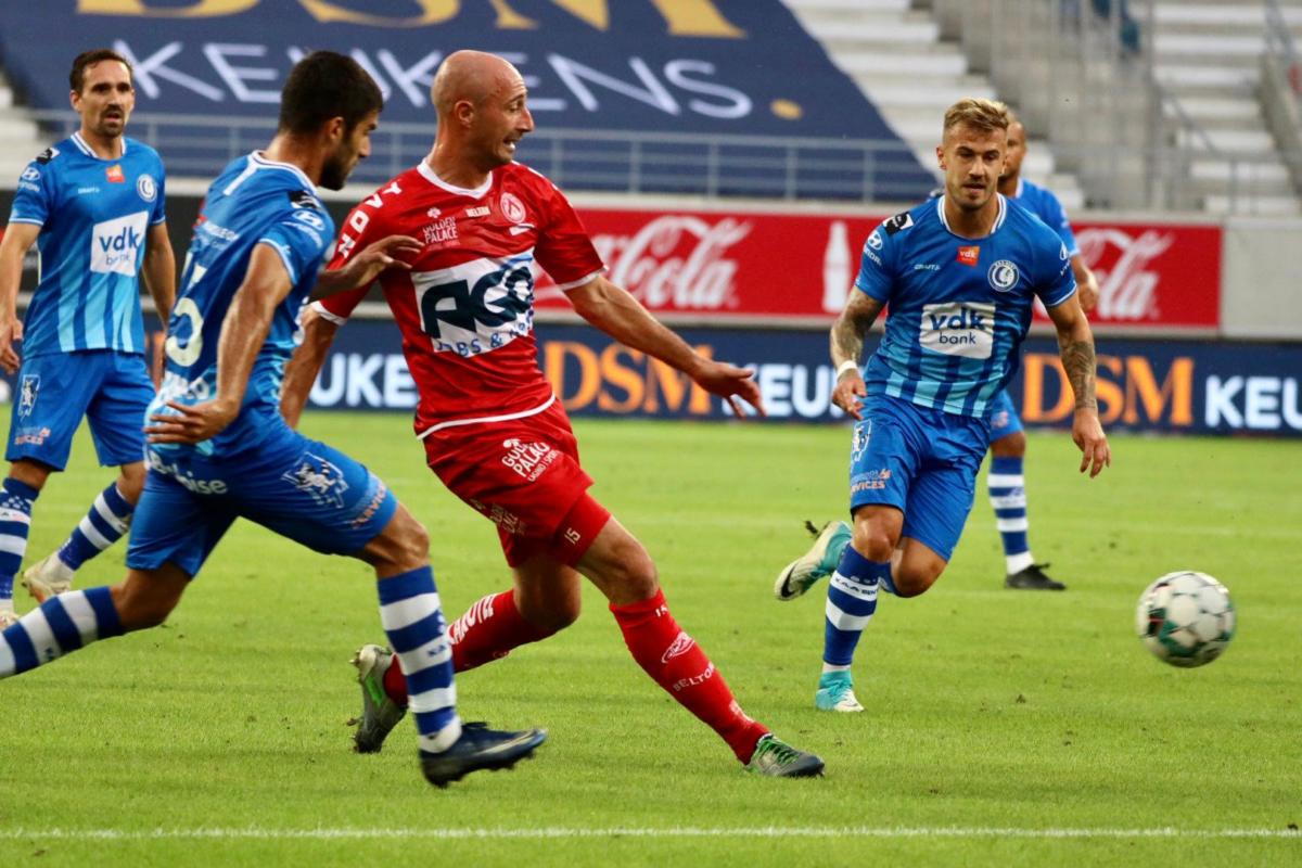 Charleroi vs Kortrijk, 2h45 ngày 8/12: Trở lại top 4 Charleroi vs Kortrijk, 2h45 ngày 8/12: Trở lại top 4