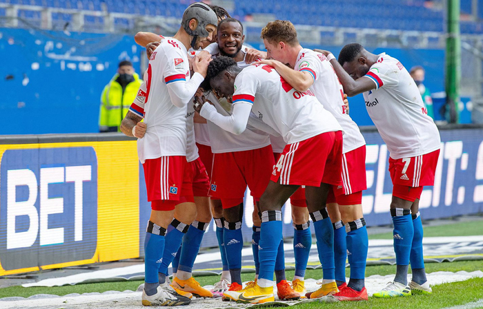 Hamburger vs Sandhausen, 0h30 ngày 16/12: Bại binh phục hận Hamburger vs Sandhausen, 0h30 ngày 16/12: Bại binh phục hận