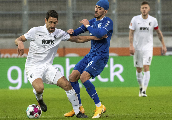 Augsburg vs Eintracht Frankfurt (21h30 19/12): Chia điểm?