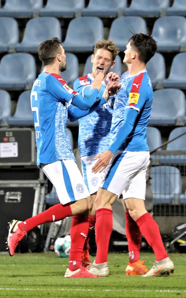 Sandhausen vs Holstein Kiel, 19h30 ngày 20/12: Kết cục dễ đoán