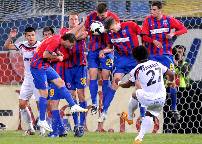 Steaua Bucuresti vs Sepsi, 1h30 ngày 22/12: Khó có bất ngờ Steaua Bucuresti vs Sepsi, 1h30 ngày 22/12: Khó có bất ngờ