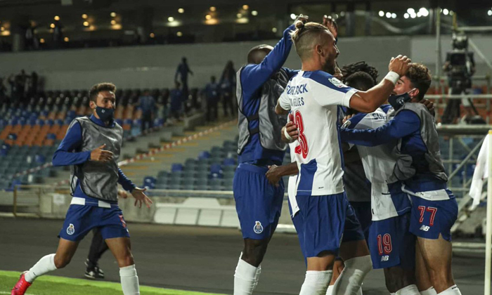 Porto vs Benfica, 3h45 ngày 24/12: Nước chảy chỗ trũng? Porto vs Benfica, 3h45 ngày 24/12: Nước chảy chỗ trũng?