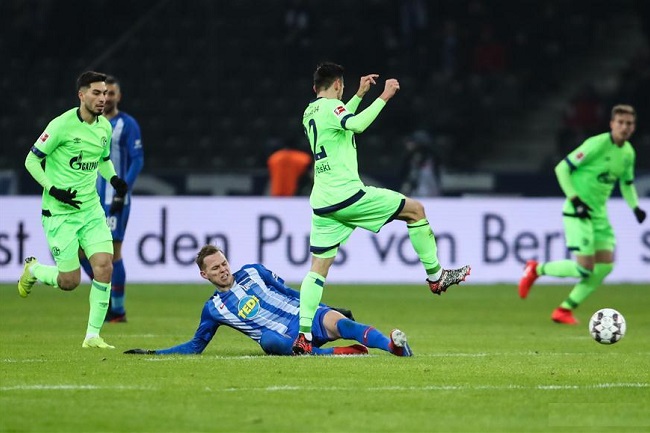 Nhận định Schalke 04 vs Hertha Berlin, 2h45 ngày 5/2: Sức mạnh sân nhà Nhận định Schalke 04 vs Hertha Berlin, 2h45 ngày 5/2: Sức mạnh sân nhà