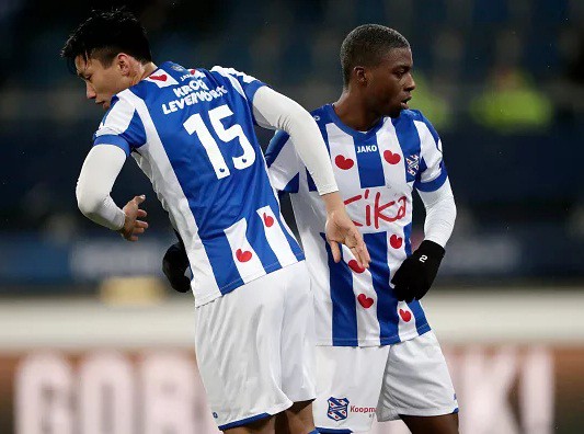 Heerenveen vs Feyenoord (2h45 14/2): Văn Hậu được trao cơ hội?