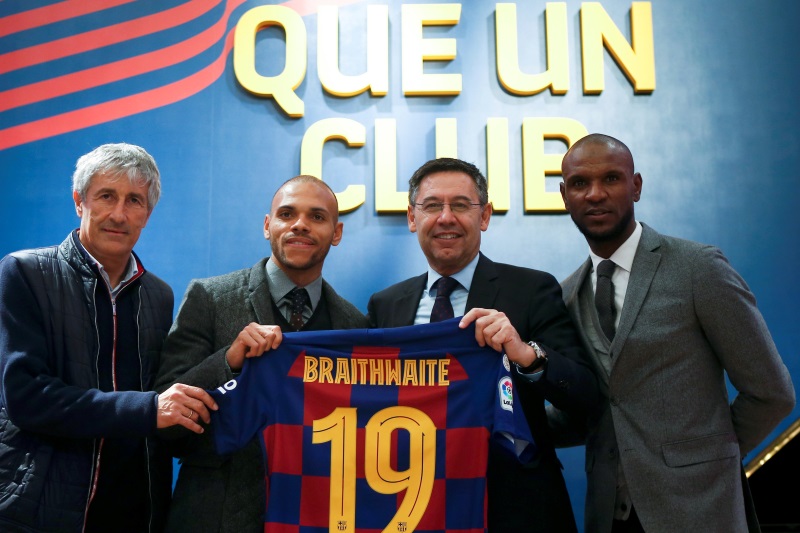 Tân binh Braithwaite ảo tưởng sức mạnh trong ngày ra mắt Barca
