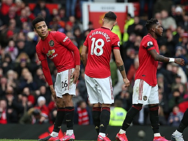 Man United 3-0 Watford: Quỷ đỏ v&agrave;o top 5