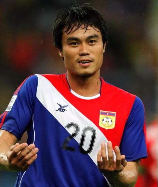 Hai cầu thủ Đông Nam Á bị treo giò vĩnh viễn vì bán độ