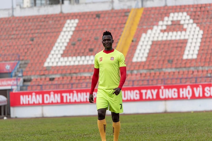 Chuyển nhượng V.League 28/2: TP.HCM chiêu mộ cầu thủ từng thi đấu ở MLS thay Lee Nguyễn