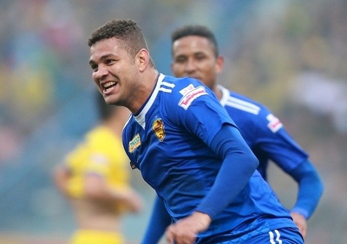 Chuyển nhượng V.League 3/2: Muangthong United chiêu mộ Đỗ Hùng Dũng?