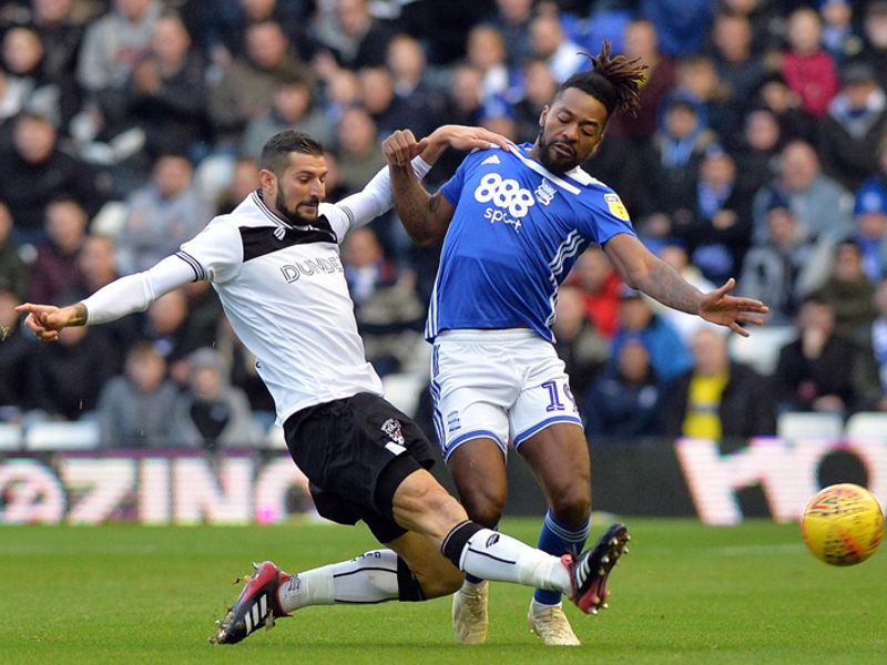 Bristol vs Birmingham (2h45 8/2): Hướng tới Ngoại hạng Anh