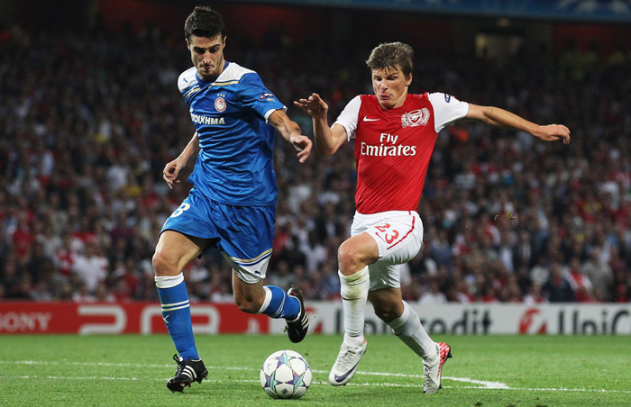 Olympiakos vs Arsenal (3h 21/2): Oan gia ngõ hẹp Olympiakos vs Arsenal (3h 21/2): Oan gia ngõ hẹp