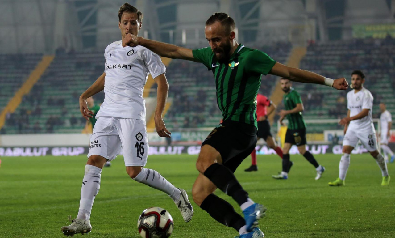 Altay vs Akhisar Bld.Geng, 23h00 ngày 20/3: Chiến thắng cho kẻ bản lĩnh