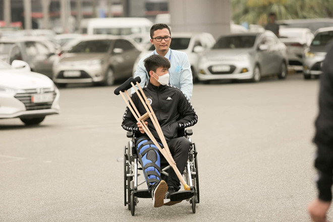 Bác sỹ U23 Việt Nam ở Thường Châu giải thích về chấn thương dây chằng gối Bác sỹ U23 Việt Nam ở Thường Châu giải thích về chấn thương dây chằng gối