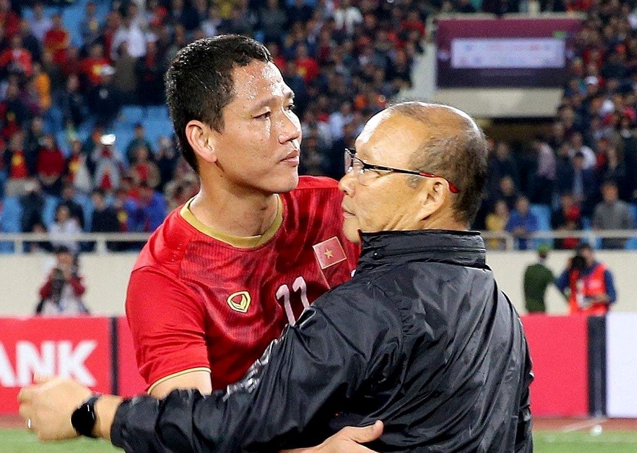 Thầy Park bất lực với bài toán hàng công ĐTQG Việt Nam