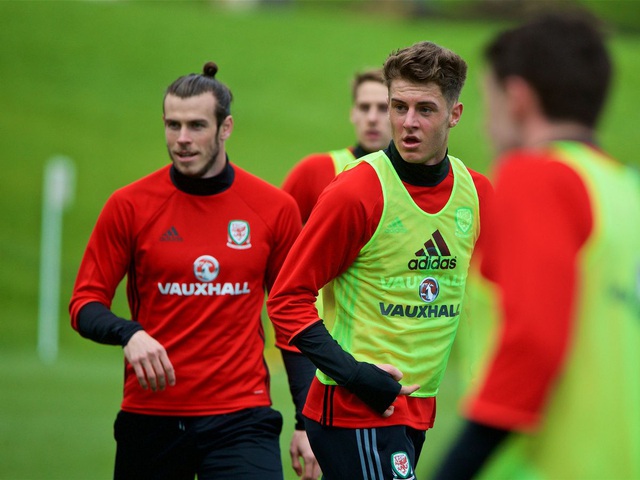 Ryan Giggs giúp MU tìm đối tác hoàn hảo cho Harry Maguire