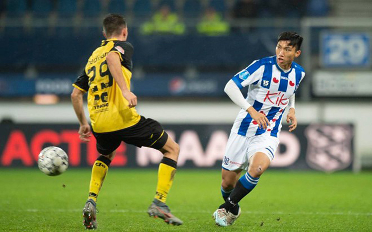 Hà Nội FC sẽ chịu thiệt thòi nếu Văn Hậu ở lại SC Heerenveen thêm một mùa