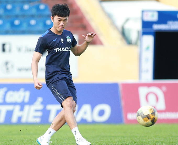 Xuân Trường tập cùng HAGL, sẽ ra sân trong trận gặp Nam Định?