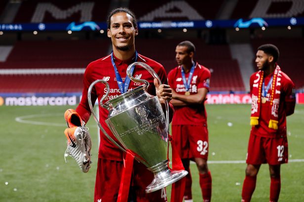 Virgil van Dijk gia hạn hợp đồng, hưởng lương cao nhất Liverpool Virgil van Dijk gia hạn hợp đồng, hưởng lương cao nhất Liverpool
