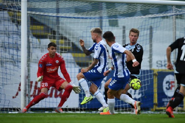 Odense vs SonderjyskE, 23h00 ngày 18/6: Quyết bám đuổi