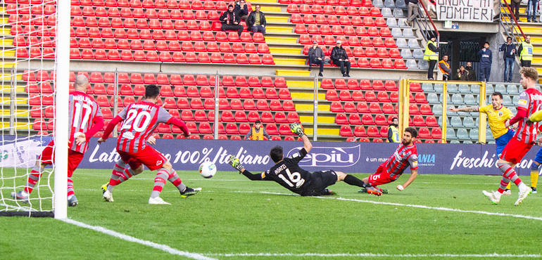 Salernitana vs Cremonese, 23h45 ngày 29/6: Khách trắng tay Salernitana vs Cremonese, 23h45 ngày 29/6: Khách trắng tay